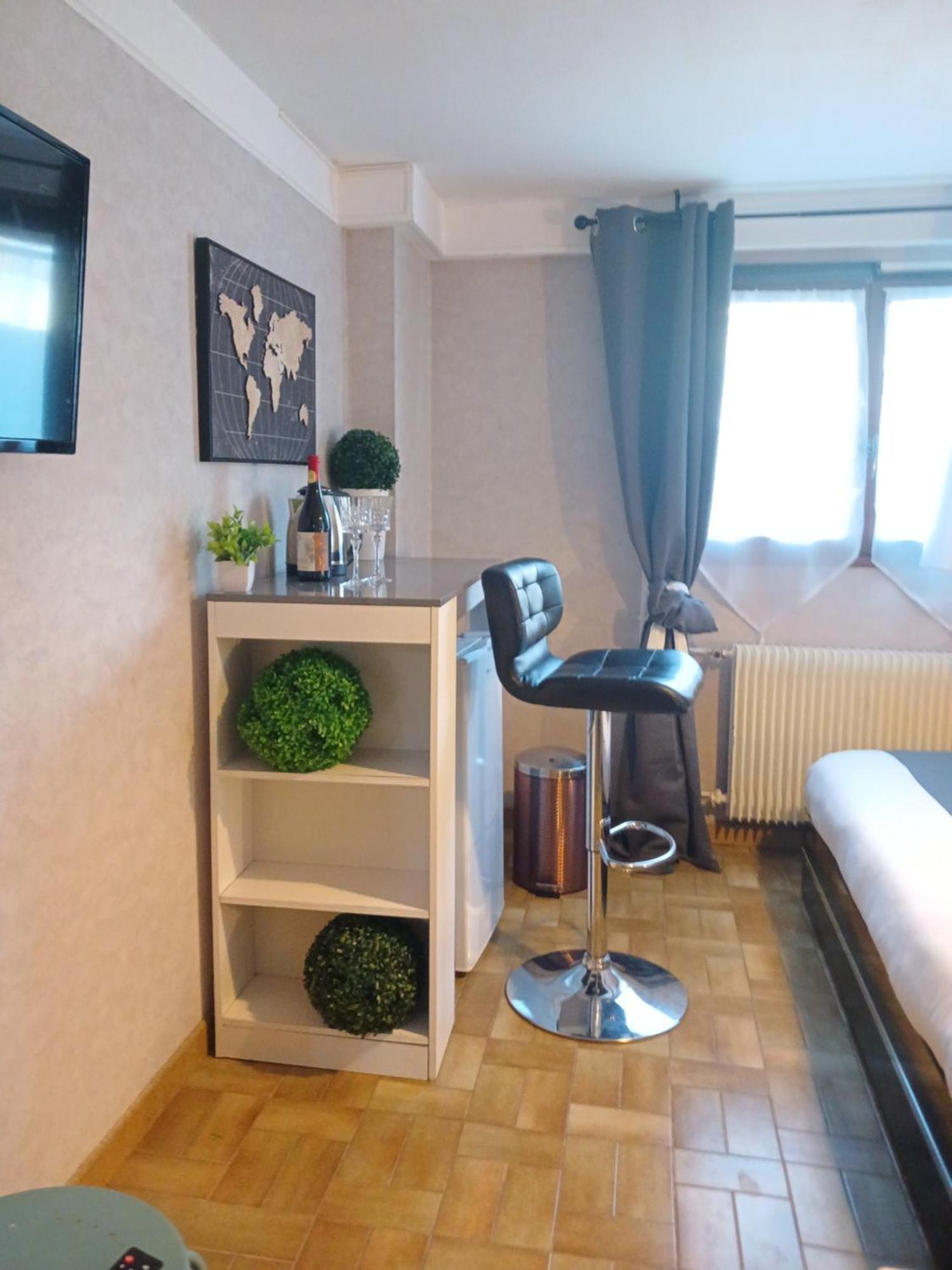 Tremblay-en-France Paradis Chambres D'Hotes Proche Paris - Aeroport Charles De Gaulle Airport - Parc Des Exposition Villepinte - Dysnayland Paris. מראה חיצוני תמונה