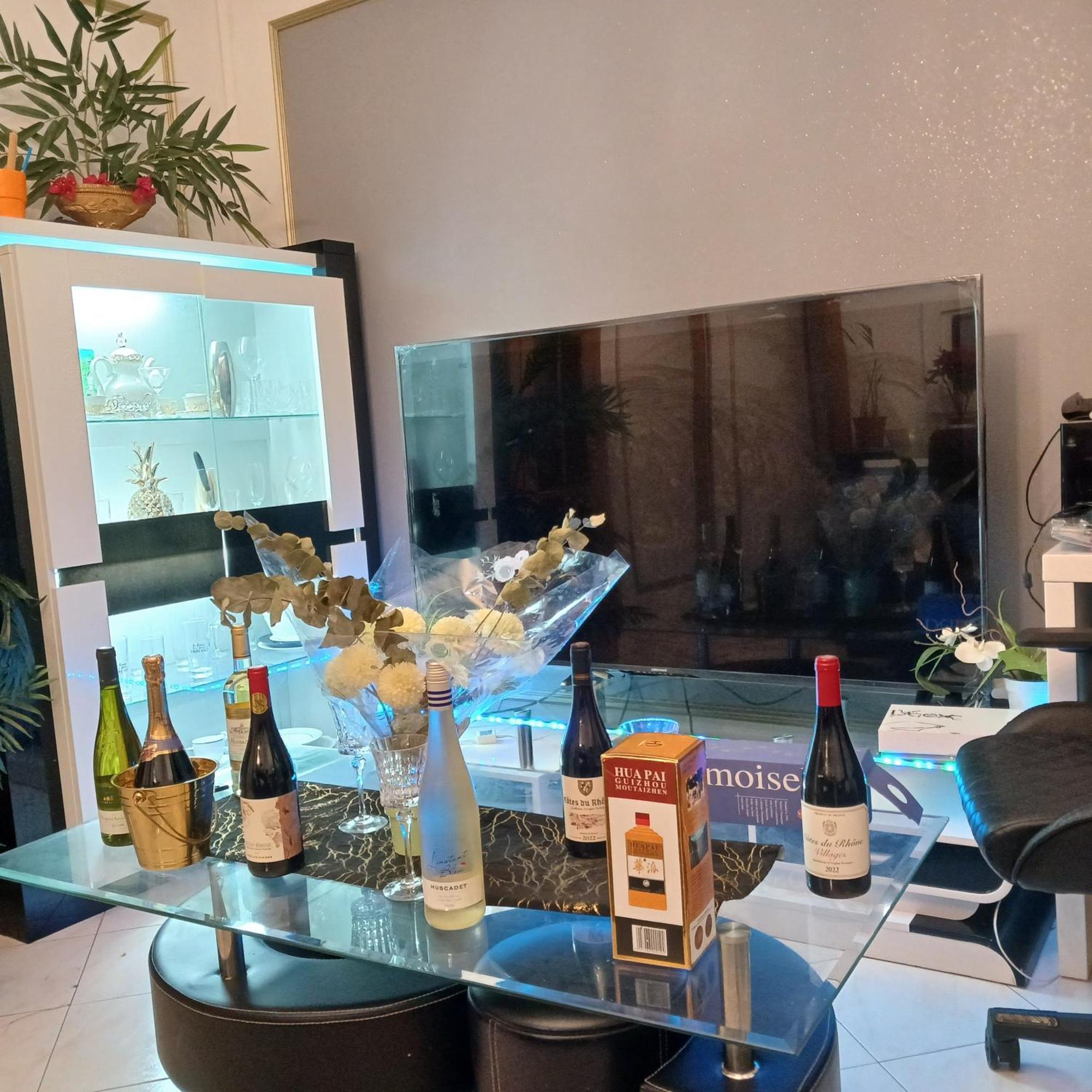 Tremblay-en-France Paradis Chambres D'Hotes Proche Paris - Aeroport Charles De Gaulle Airport - Parc Des Exposition Villepinte - Dysnayland Paris. מראה חיצוני תמונה