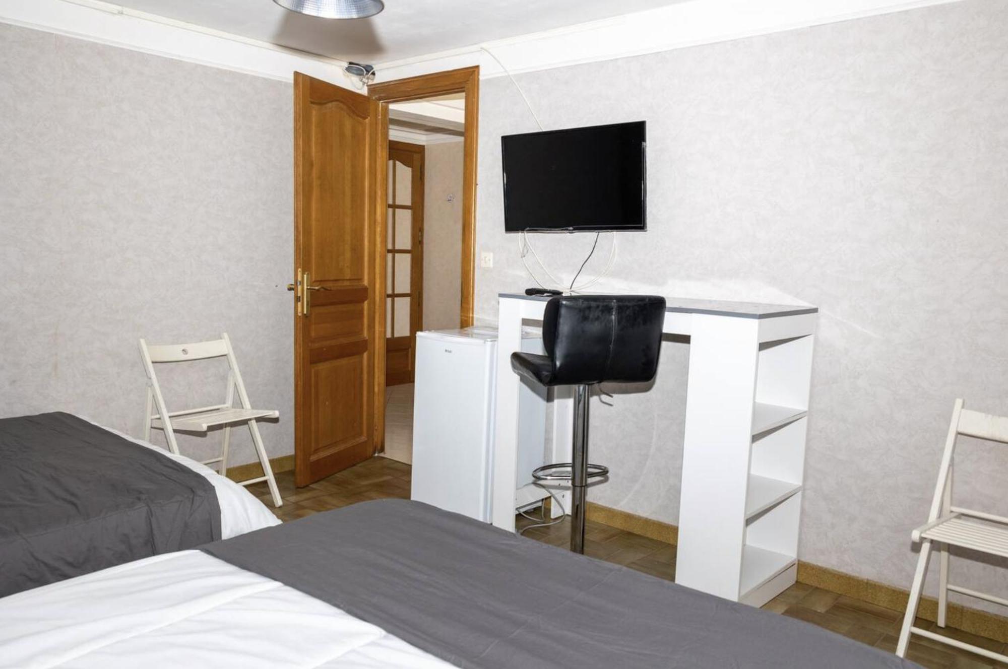 Tremblay-en-France Paradis Chambres D'Hotes Proche Paris - Aeroport Charles De Gaulle Airport - Parc Des Exposition Villepinte - Dysnayland Paris. מראה חיצוני תמונה