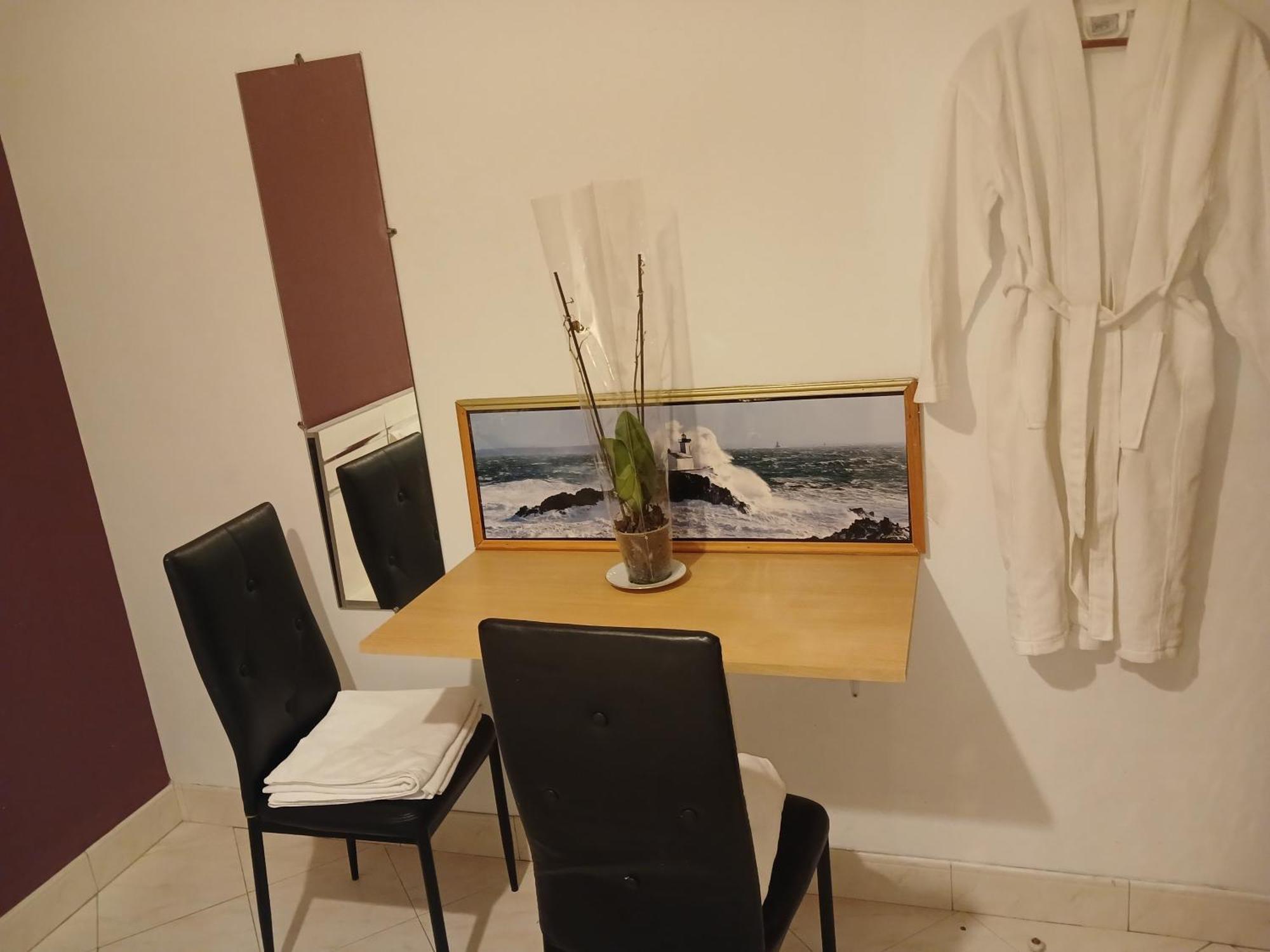Tremblay-en-France Paradis Chambres D'Hotes Proche Paris - Aeroport Charles De Gaulle Airport - Parc Des Exposition Villepinte - Dysnayland Paris. מראה חיצוני תמונה