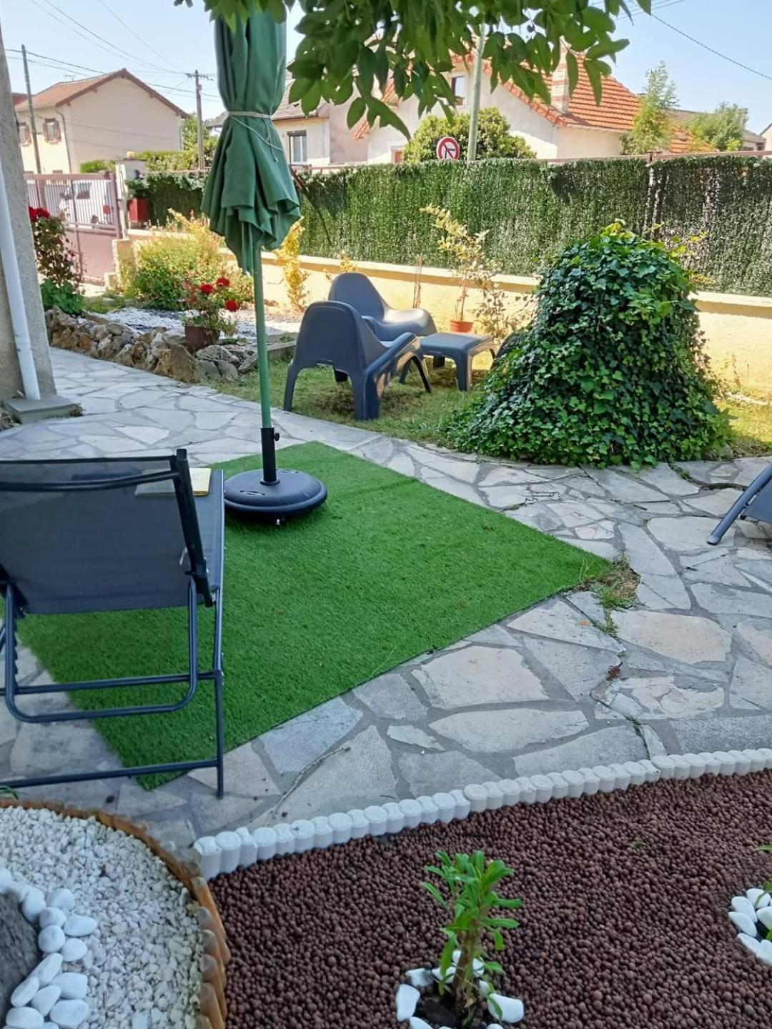 Tremblay-en-France Paradis Chambres D'Hotes Proche Paris - Aeroport Charles De Gaulle Airport - Parc Des Exposition Villepinte - Dysnayland Paris. מראה חיצוני תמונה