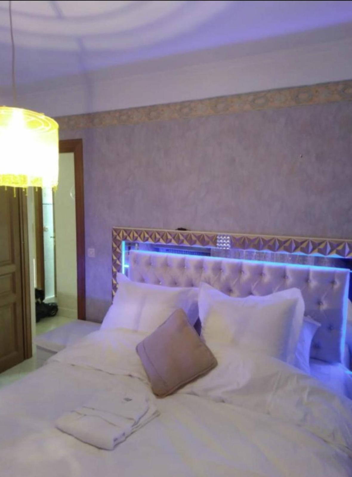 Tremblay-en-France Paradis Chambres D'Hotes Proche Paris - Aeroport Charles De Gaulle Airport - Parc Des Exposition Villepinte - Dysnayland Paris. מראה חיצוני תמונה