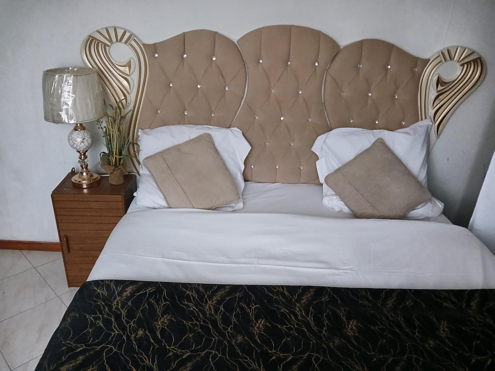Tremblay-en-France Paradis Chambres D'Hotes Proche Paris - Aeroport Charles De Gaulle Airport - Parc Des Exposition Villepinte - Dysnayland Paris. מראה חיצוני תמונה