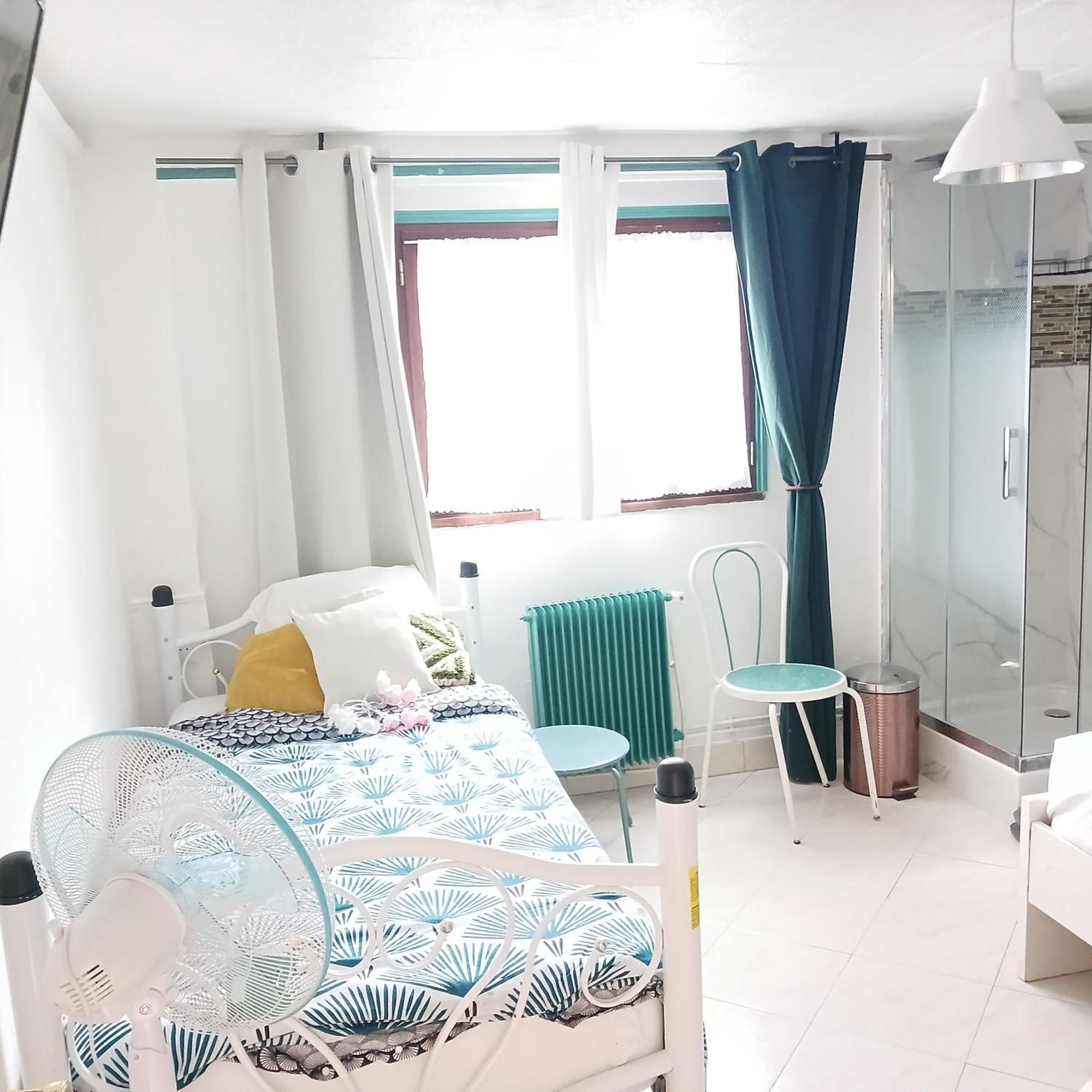 Tremblay-en-France Paradis Chambres D'Hotes Proche Paris - Aeroport Charles De Gaulle Airport - Parc Des Exposition Villepinte - Dysnayland Paris. מראה חיצוני תמונה
